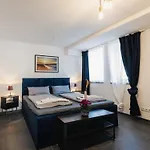 Altstadt-studio Frankenwall Apartman