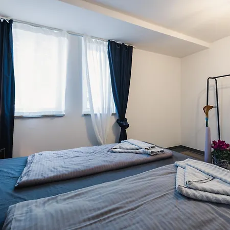 Altstadt-studio Frankenwall * Στράλσουντ